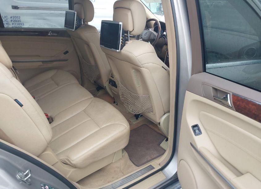 Photo 8 of 2009 Mercedes-benz Gl 550 4MATIC (VIN 4JGBF86E29A445531)