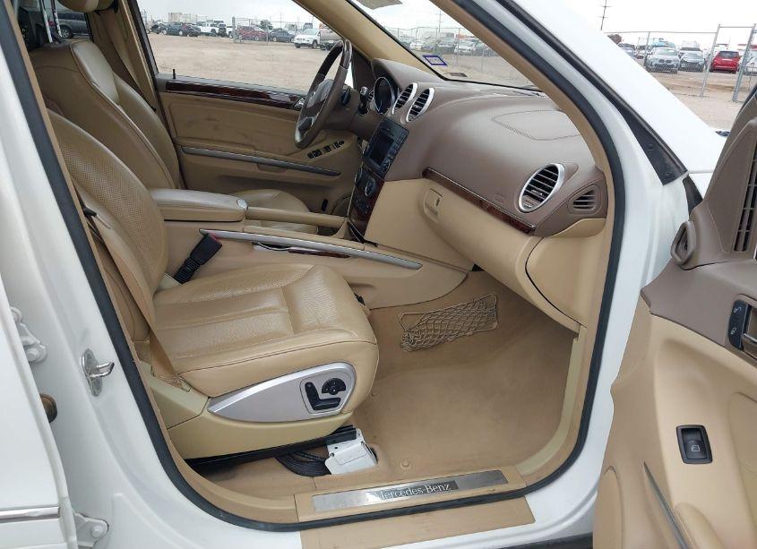 Photo 5 of 2010 Mercedes-benz Gl 550 4MATIC (VIN 4JGBF8GE0AA596595)
