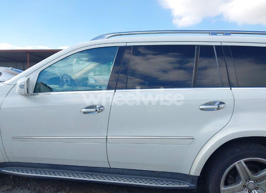Photo 15 of 2011 Mercedes-benz Gl 550 4MATIC (VIN 4JGBF8GE2BA708248)