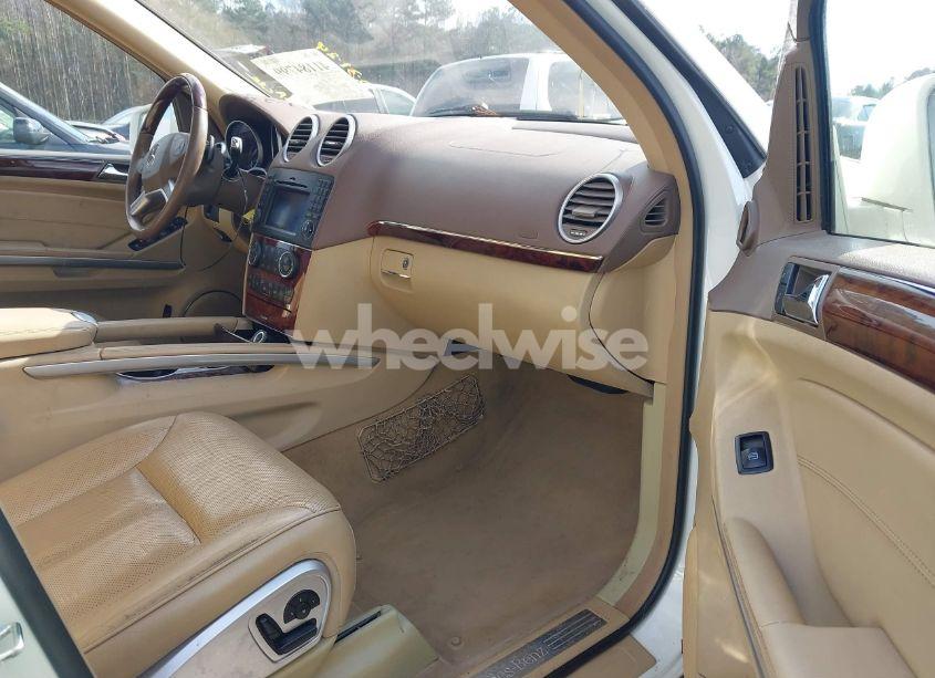 Photo 5 of 2011 Mercedes-benz Gl 550 4MATIC (VIN 4JGBF8GE2BA708248)