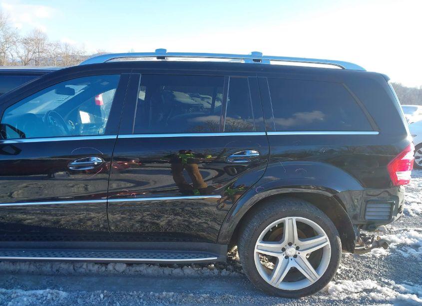 Photo 19 of 2012 Mercedes-benz Gl 550 4MATIC (VIN 4JGBF8GE3CA783395)