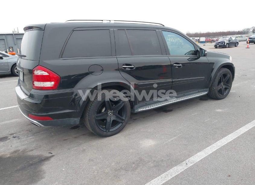 Photo 4 of 2012 Mercedes-benz Gl 550 4MATIC (VIN 4JGBF8GE4CA782515)