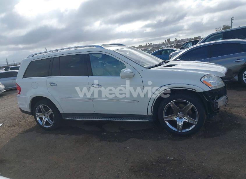 Photo 14 of 2010 Mercedes-benz Gl 550 4MATIC (VIN 4JGBF8GE5AA576827)