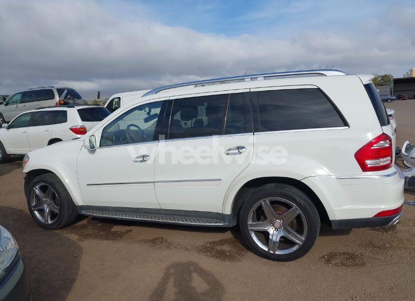 Photo 15 of 2010 Mercedes-benz Gl 550 4MATIC (VIN 4JGBF8GE5AA576827)