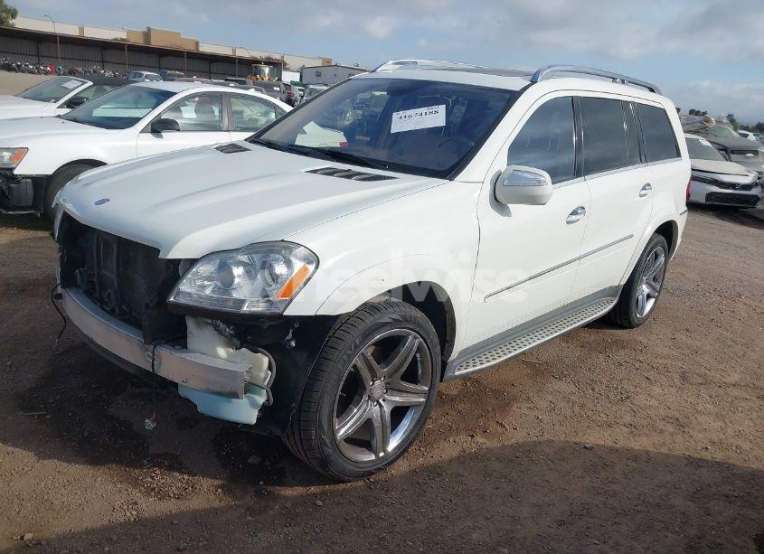 Photo 2 of 2010 Mercedes-benz Gl 550 4MATIC (VIN 4JGBF8GE5AA576827)