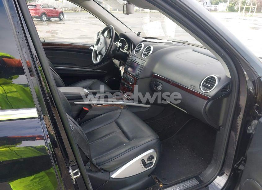 Photo 5 of 2011 Mercedes-benz Gl 550 4MATIC (VIN 4JGBF8GE5BA643105)
