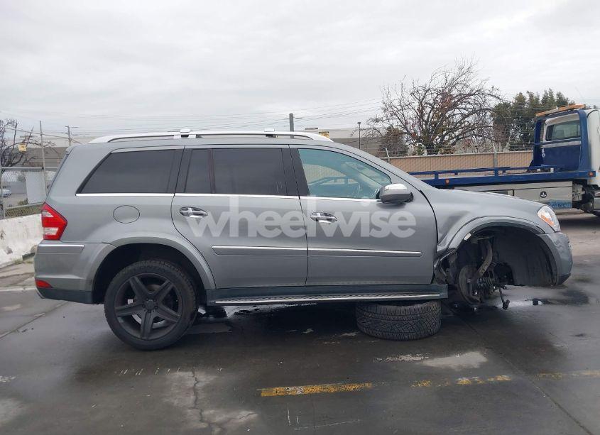 Photo 13 of 2010 Mercedes-benz Gl 550 4MATIC (VIN 4JGBF8GE7AA563321)