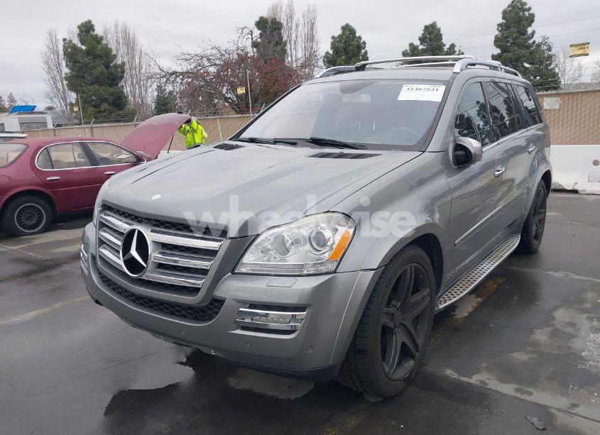 Photo 2 of 2010 Mercedes-benz Gl 550 4MATIC (VIN 4JGBF8GE7AA563321)