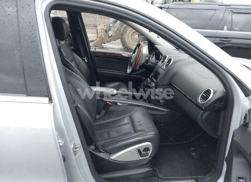 Photo 5 of 2011 Mercedes-benz Gl 550 4MATIC (VIN 4JGBF8GE9BA673935)