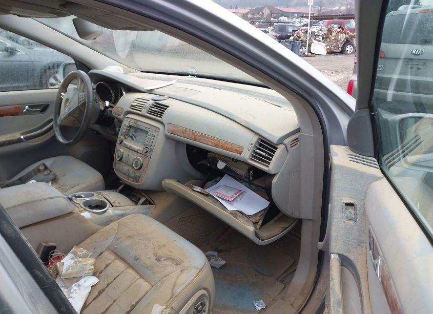 Photo 5 of 2008 Mercedes-benz R 320 CDI 4MATIC (VIN 4JGCB22EX8A069176)