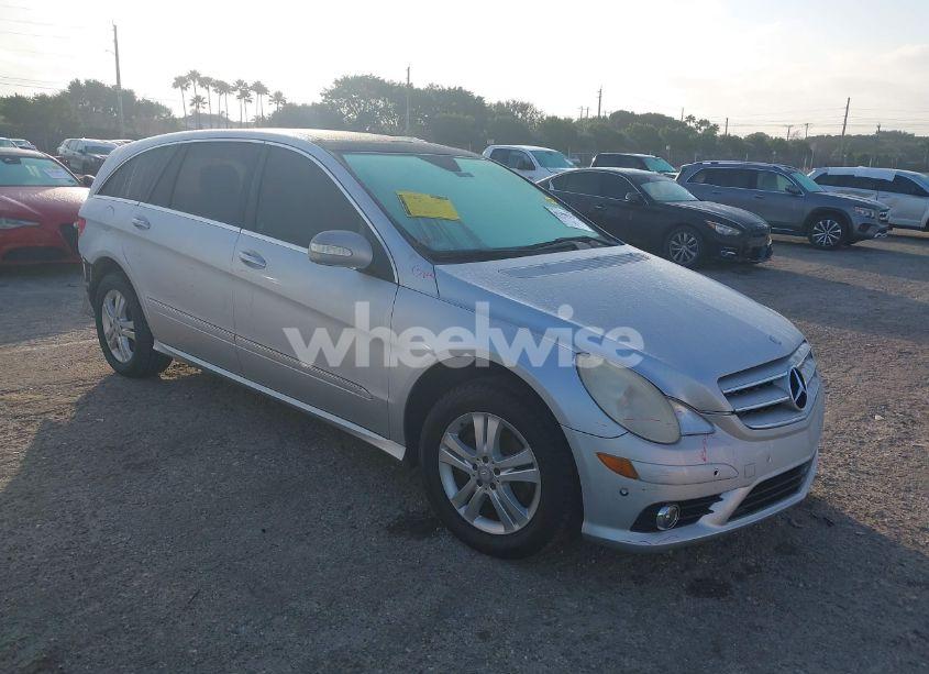 2008 Mercedes-benz R 350 (VIN 4JGCB56E48A073428) main photo