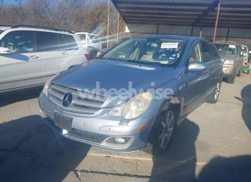 Photo 2 of 2007 Mercedes-benz R 350 4MATIC (VIN 4JGCB65E07A056051)