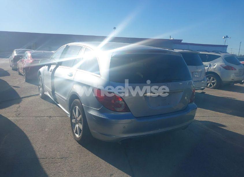 Photo 3 of 2007 Mercedes-benz R 350 4MATIC (VIN 4JGCB65E07A056051)