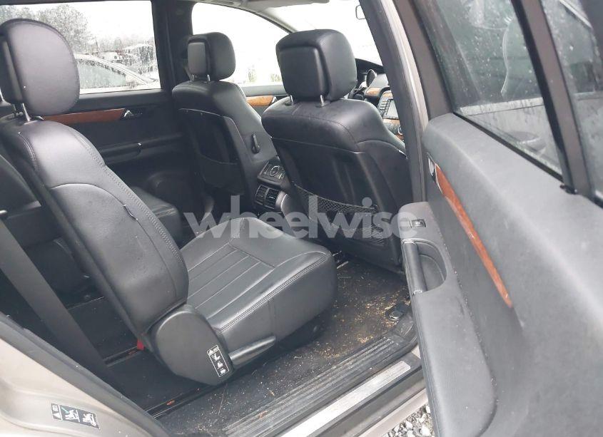 Photo 8 of 2007 Mercedes-benz R 350 4MATIC (VIN 4JGCB65E17A039307)