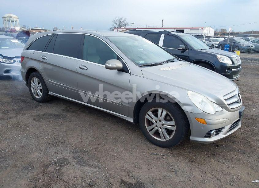 2008 Mercedes-benz R 350 4MATIC (VIN 4JGCB65E18A072826) main photo