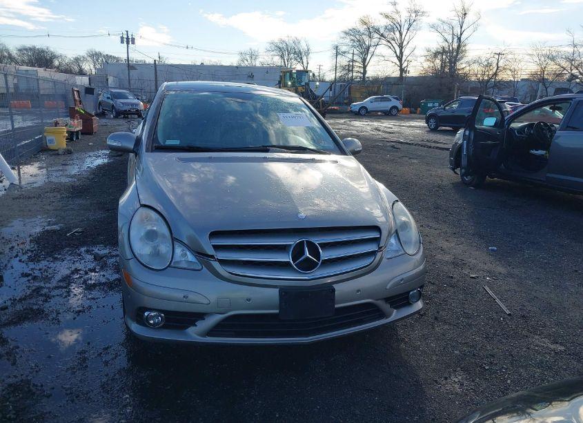 Photo 6 of 2008 Mercedes-benz R 350 4MATIC (VIN 4JGCB65E18A080473)