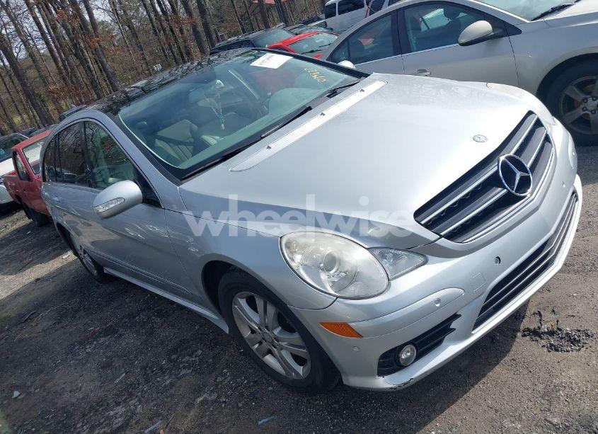 2009 Mercedes-benz R 350 4MATIC (VIN 4JGCB65E19A094827) main photo