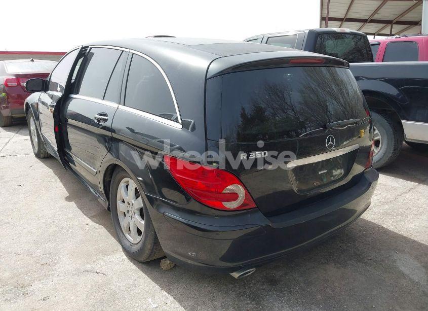 Photo 3 of 2006 Mercedes-benz R 350 4MATIC (VIN 4JGCB65E26A006704)