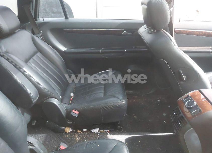 Photo 8 of 2006 Mercedes-benz R 350 4MATIC (VIN 4JGCB65E26A006704)