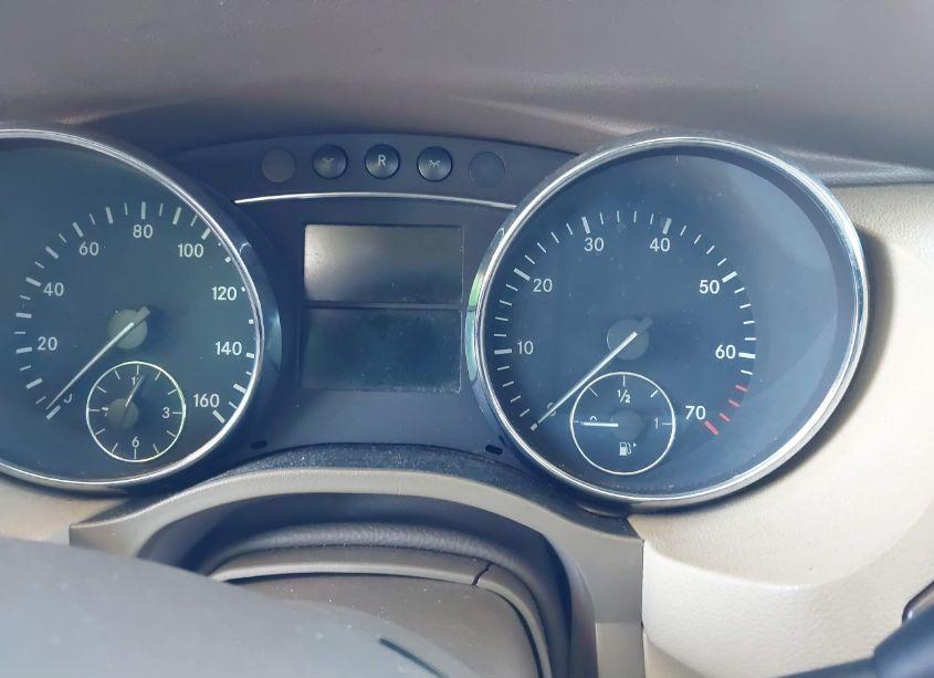 Photo 7 of 2006 Mercedes-benz R 350 4MATIC (VIN 4JGCB65E26A014057)