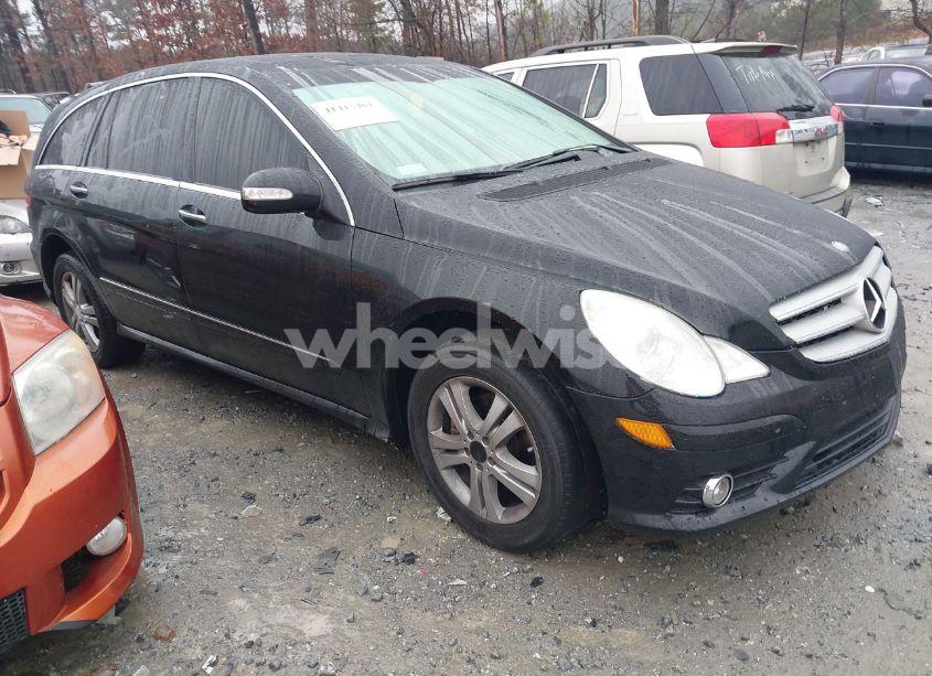 2008 Mercedes-benz R 350 4MATIC (VIN 4JGCB65E28A079476) main photo