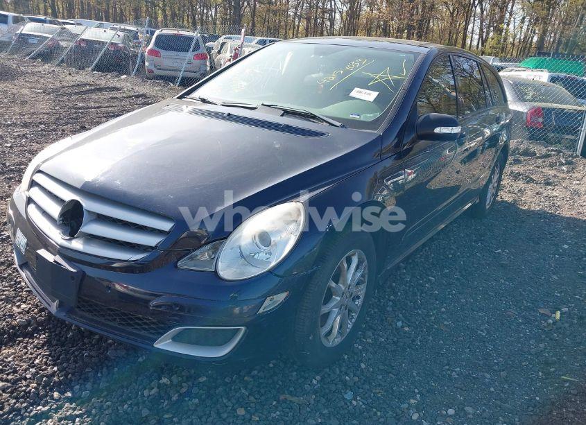 Photo 2 of 2006 Mercedes-benz R 350 4MATIC (VIN 4JGCB65E36A032213)