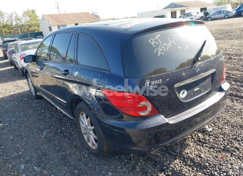 Photo 3 of 2006 Mercedes-benz R 350 4MATIC (VIN 4JGCB65E36A032213)