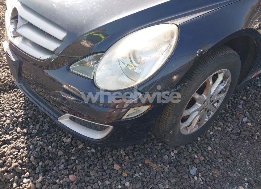 Photo 6 of 2006 Mercedes-benz R 350 4MATIC (VIN 4JGCB65E36A032213)