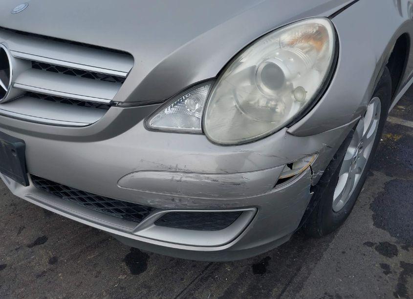 Photo 6 of 2007 Mercedes-benz R 350 4MATIC (VIN 4JGCB65E37A036747)