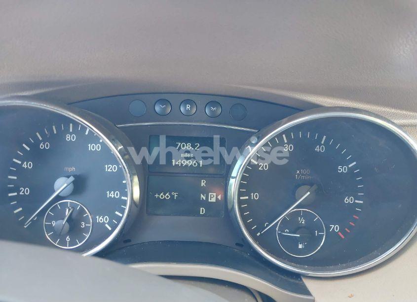 Photo 7 of 2006 Mercedes-benz R 350 4MATIC (VIN 4JGCB65E46A032480)