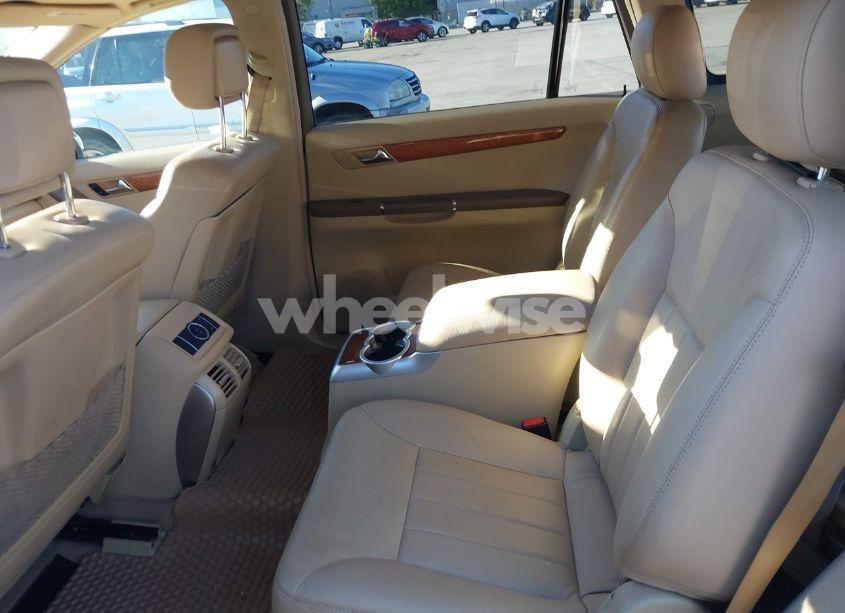 Photo 8 of 2006 Mercedes-benz R 350 4MATIC (VIN 4JGCB65E46A032480)