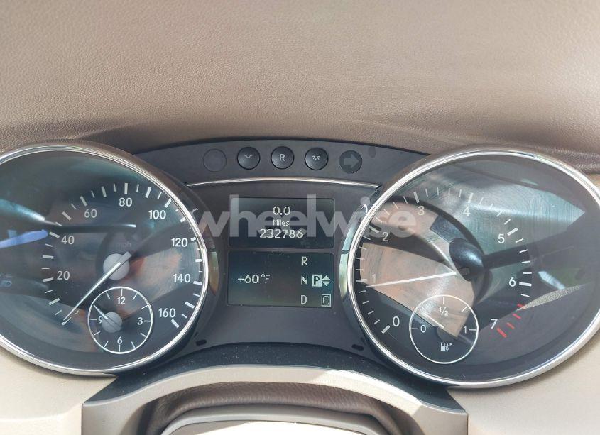 Photo 7 of 2009 Mercedes-benz R 350 4MATIC (VIN 4JGCB65E49A098144)