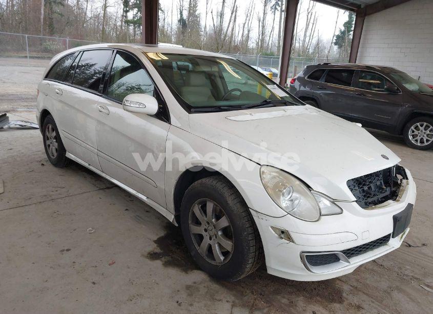 2006 Mercedes-benz R 350 4MATIC (VIN 4JGCB65E66A028785) main photo