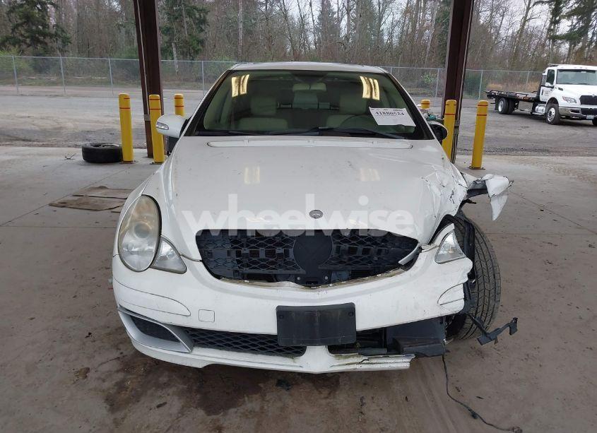 Photo 12 of 2006 Mercedes-benz R 350 4MATIC (VIN 4JGCB65E66A028785)