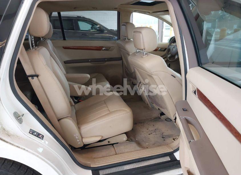 Photo 8 of 2006 Mercedes-benz R 350 4MATIC (VIN 4JGCB65E66A028785)