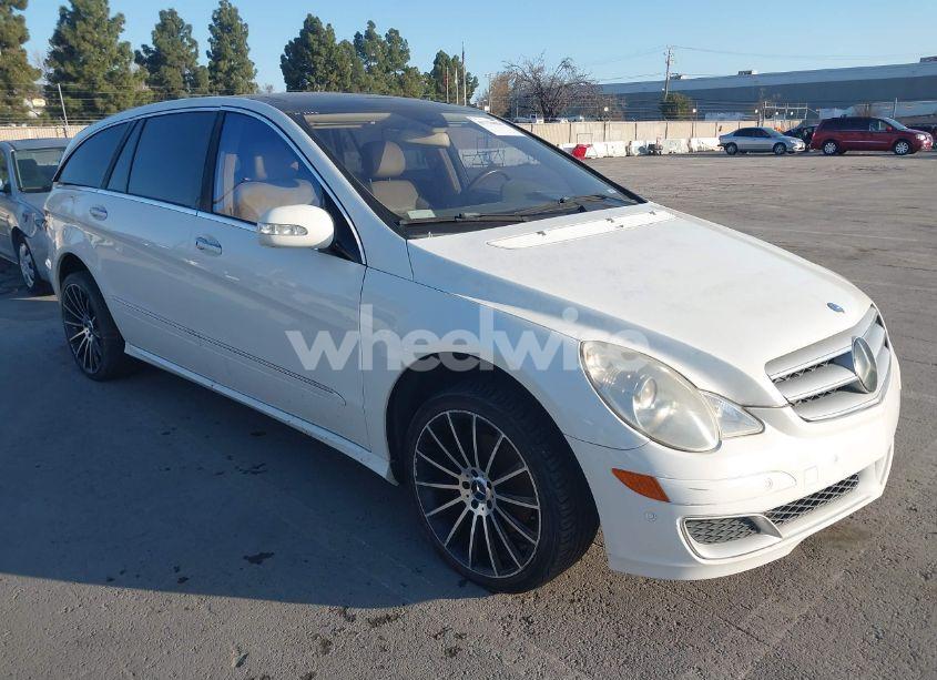 2007 Mercedes-benz R 350 4MATIC (VIN 4JGCB65E67A041599) main photo