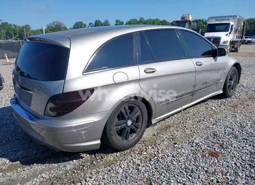 Photo 4 of 2008 Mercedes-benz R 350 4MATIC (VIN 4JGCB65E68A077505)