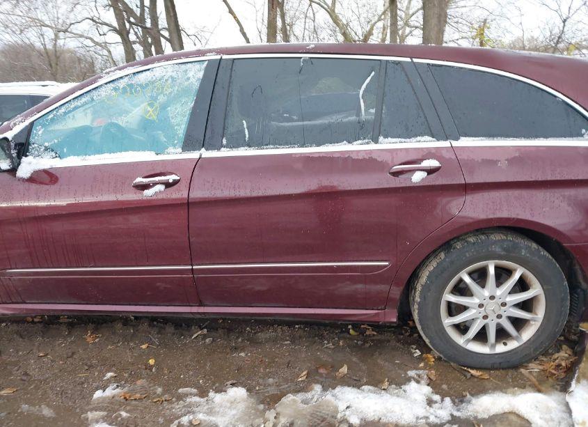 Photo 14 of 2006 Mercedes-benz R 350 4MATIC (VIN 4JGCB65E76A020288)