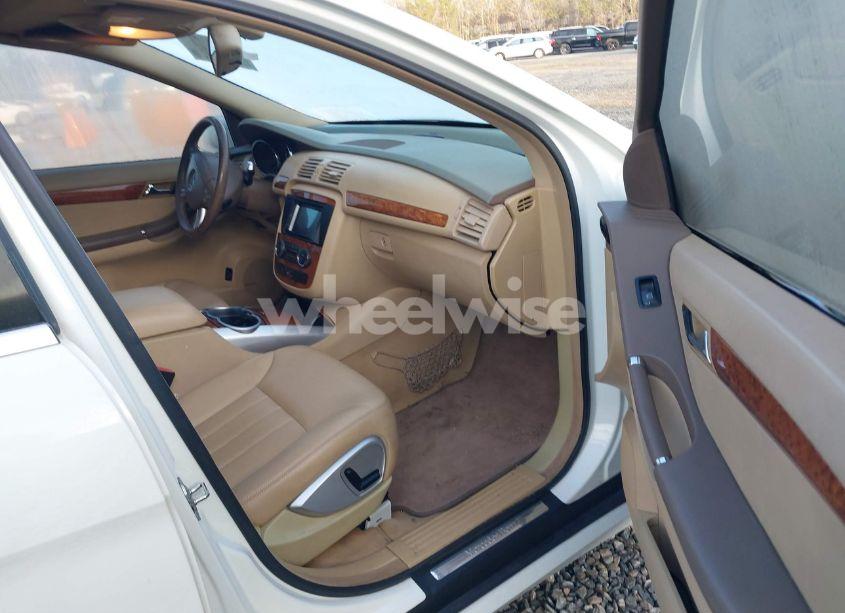 Photo 5 of 2008 Mercedes-benz R 350 4MATIC (VIN 4JGCB65E78A081580)