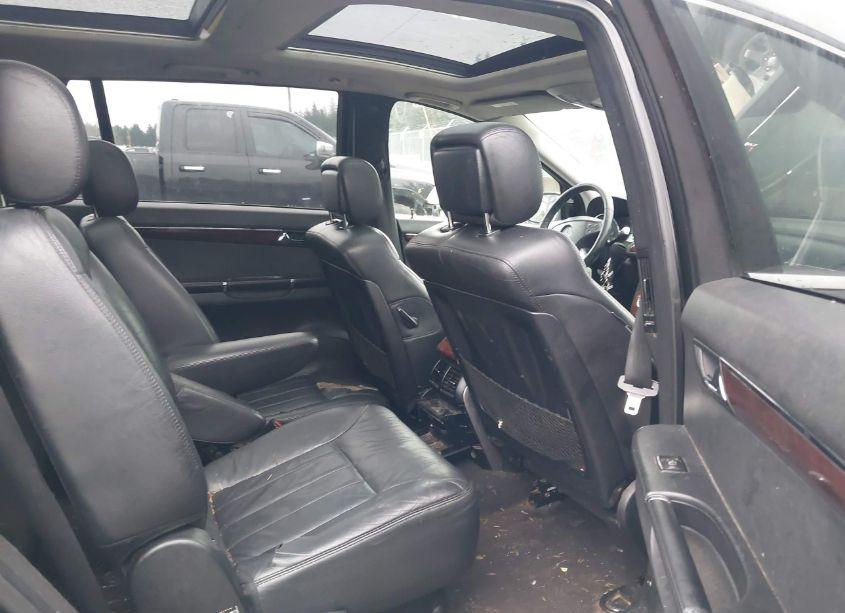 Photo 8 of 2006 Mercedes-benz R 350 4MATIC (VIN 4JGCB65E96A017506)