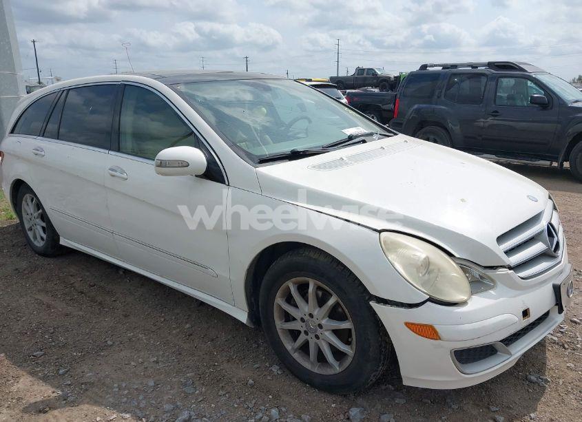2007 Mercedes-benz R 350 4MATIC (VIN 4JGCB65E97A051365) main photo