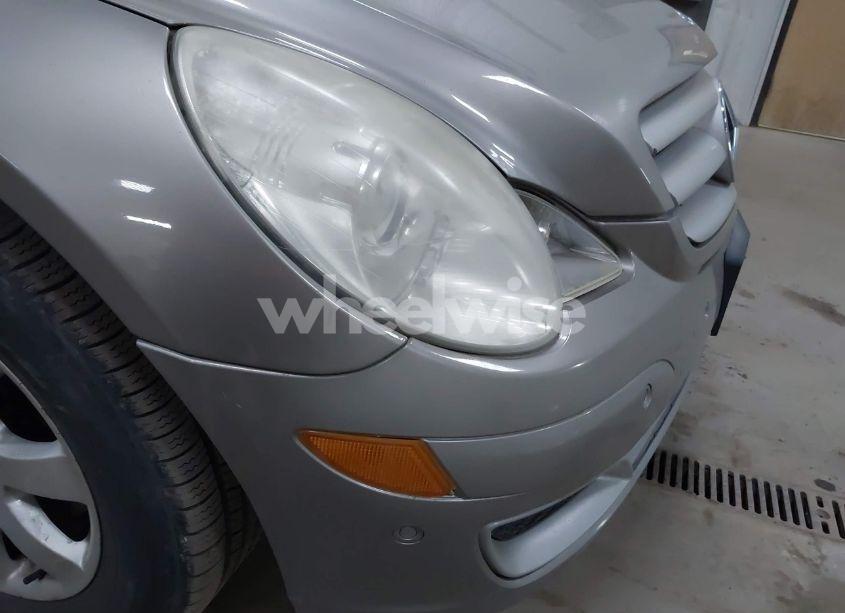 Photo 6 of 2006 Mercedes-benz R 350 4MATIC (VIN 4JGCB65EX6A017255)