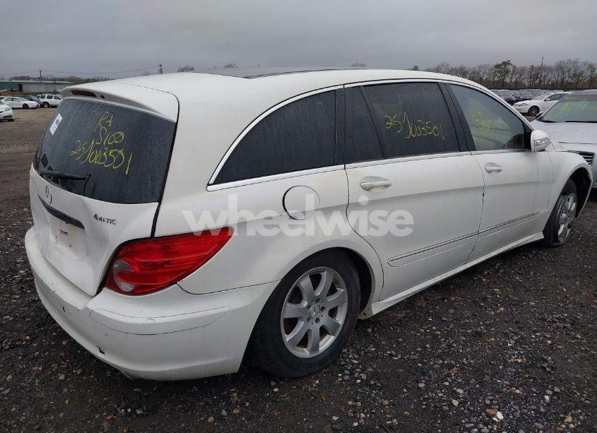 Photo 4 of 2007 Mercedes-benz R 350 4MATIC (VIN 4JGCB65EX7A054839)