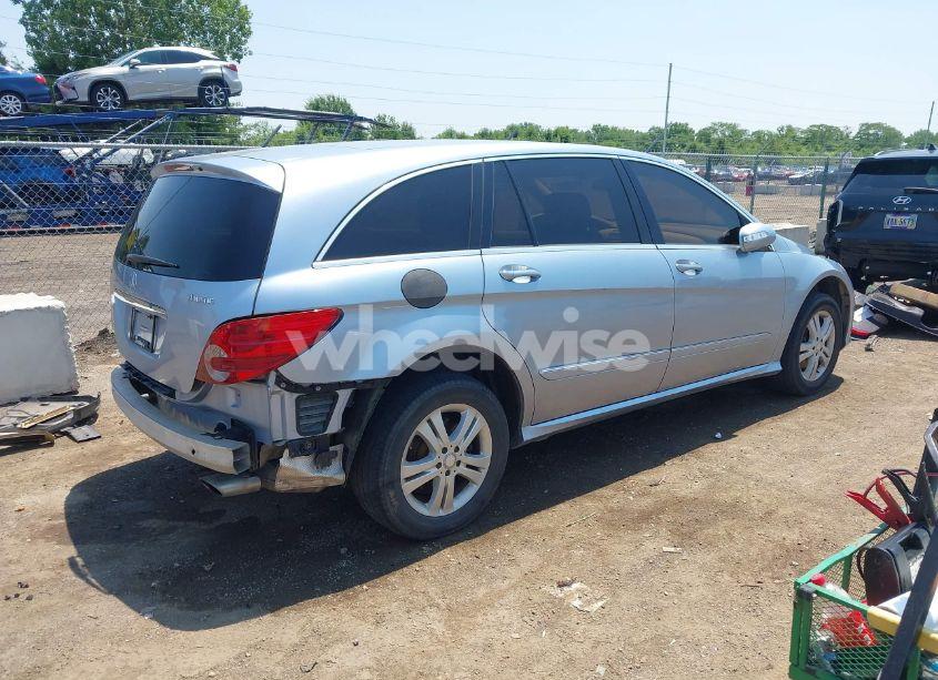 Photo 4 of 2008 Mercedes-benz R 350 4MATIC (VIN 4JGCB65EX8A062523)