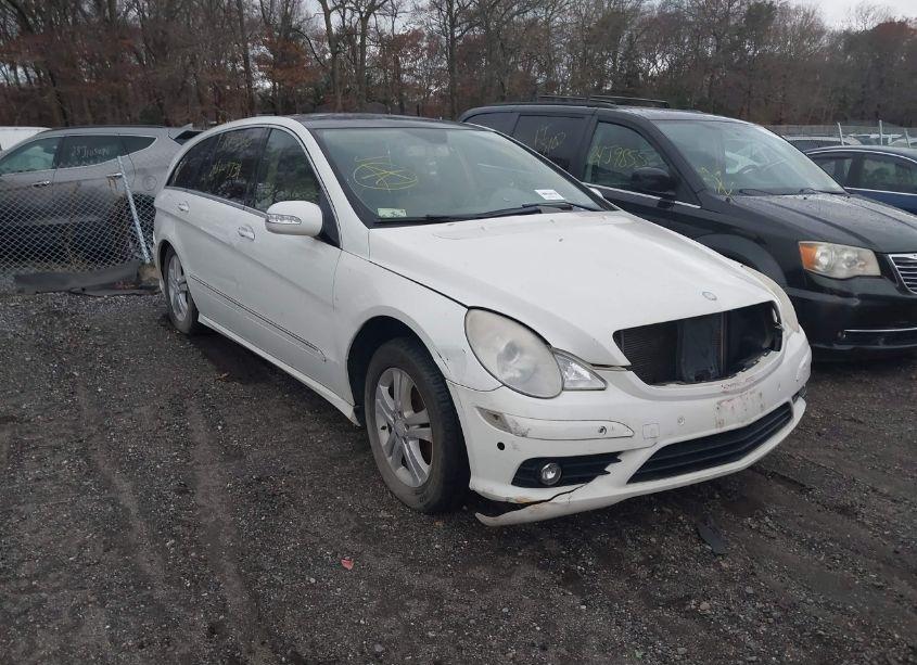 2008 Mercedes-benz R 350 4MATIC (VIN 4JGCB65EX8A083114) main photo