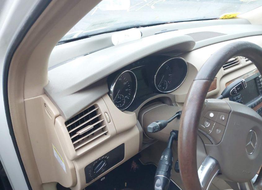 Photo 7 of 2008 Mercedes-benz R 350 4MATIC (VIN 4JGCB65EX8A083114)