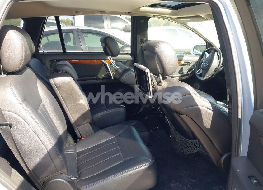 Photo 8 of 2009 Mercedes-benz R 350 4MATIC (VIN 4JGCB65EX9A089741)