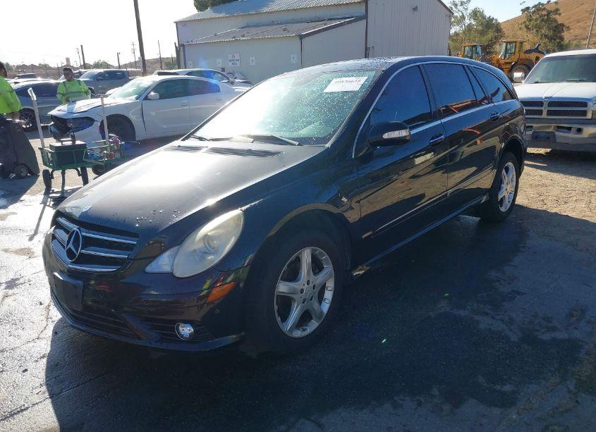 Photo 2 of 2009 Mercedes-benz R 350 4MATIC (VIN 4JGCB65EX9A094793)