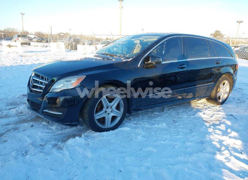 Photo 2 of 2011 Mercedes-benz R 350 4MATIC (VIN 4JGCB6FE3BA114001)