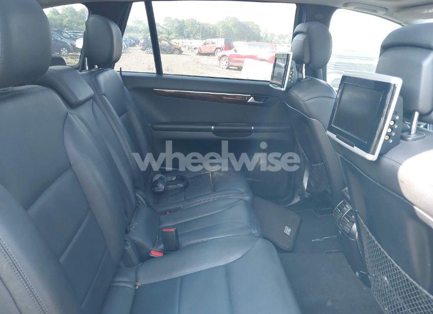 Photo 8 of 2011 Mercedes-benz R 350 4MATIC (VIN 4JGCB6FE3BA116931)